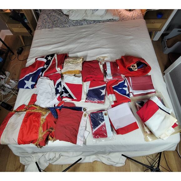Vintage Lot of Civil War Flags Reproduction Union Confederacy - Picture 9 of 12